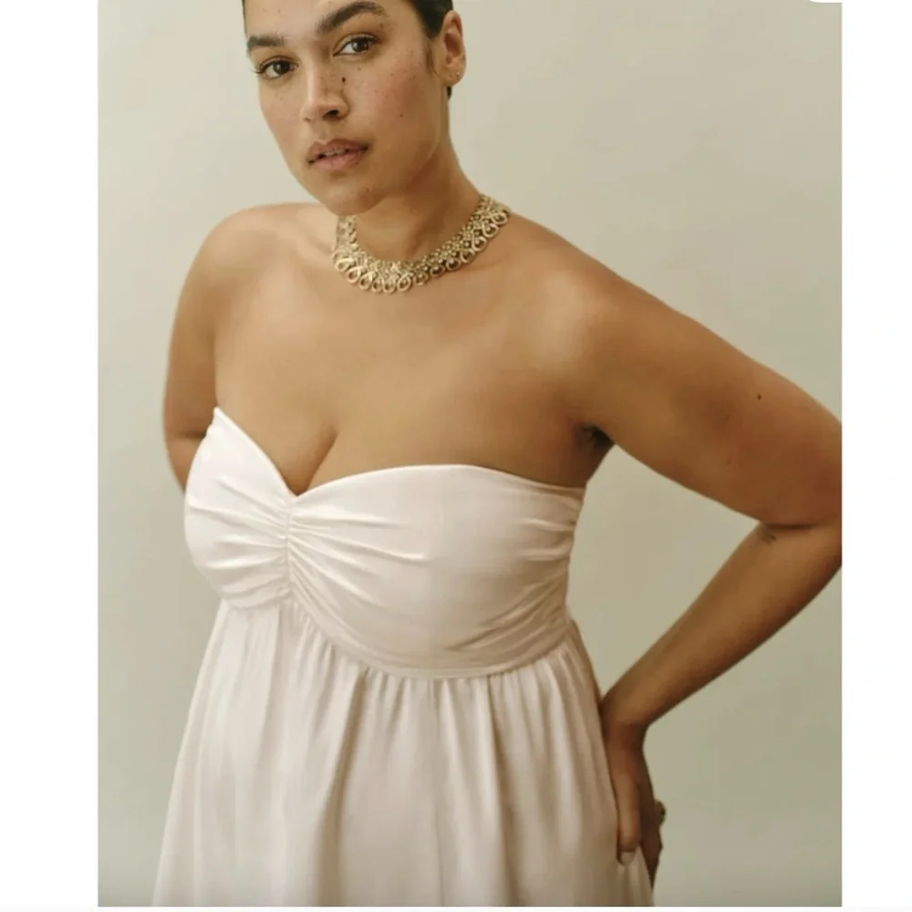 NWT Reformation Gabbie Silk Dress Gown Ivory White Size 4 - Picture 7 of 10